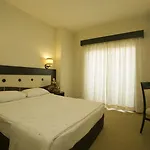La Vita's Hotell 3*