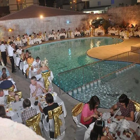 فندق La Vita's