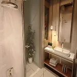 Hotel La Vita's Side