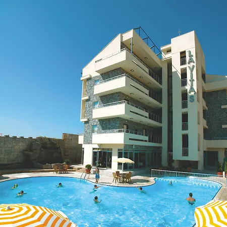 La Vita's Hotel