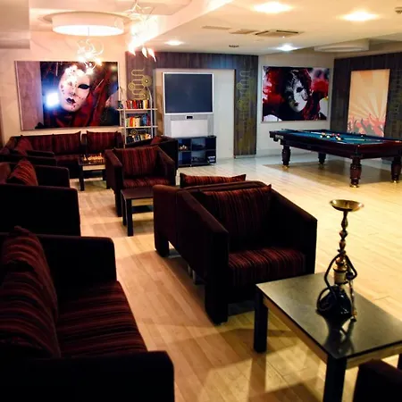 فندق La Vita's 3*